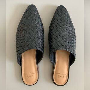 Marc Fisher Women’s Black Leather Garren Woven Mule Flats